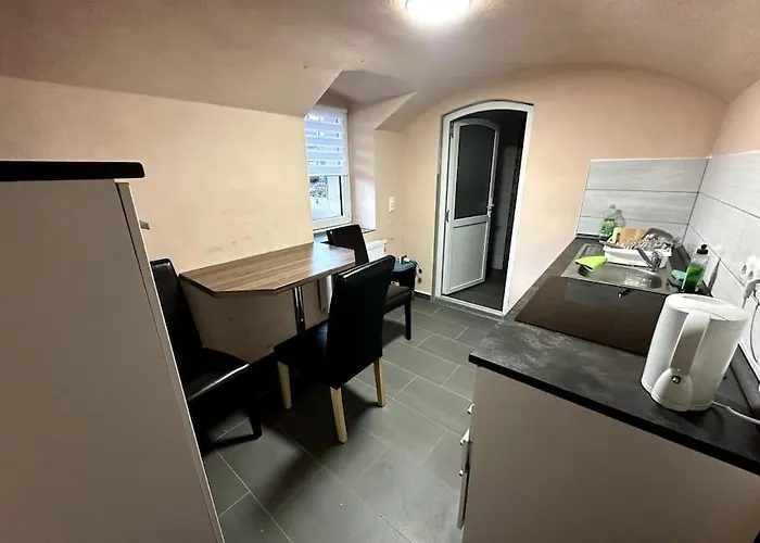 Monteurwohnung Im Untergeschoss